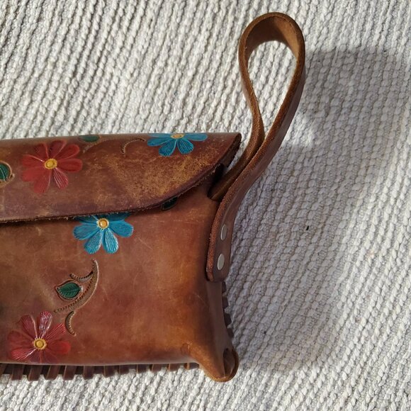 Vintage Hand Tooled Leather Clutch Handbag Floral Tooling - Picture 5 of 7